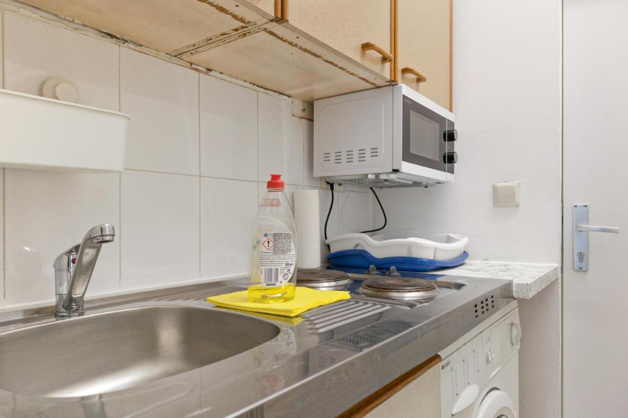 Ferienwohnung Pleasant 1Br Aprt. Near The Danube & Millenium T. Wien Exterior foto